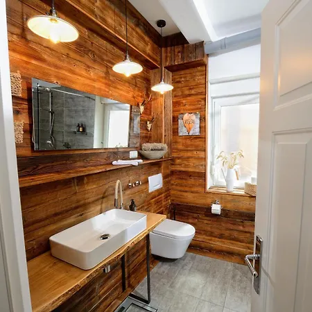 Lejlighed Chalet-apartement In Ehemaliger Hofraite