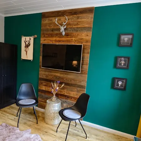 Chalet-apartement In Ehemaliger Hofraite Lejlighed Bruchköbel