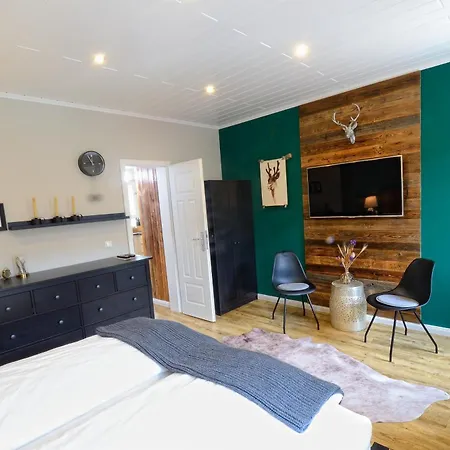 Chalet-apartement In Ehemaliger Hofraite Lejlighed *