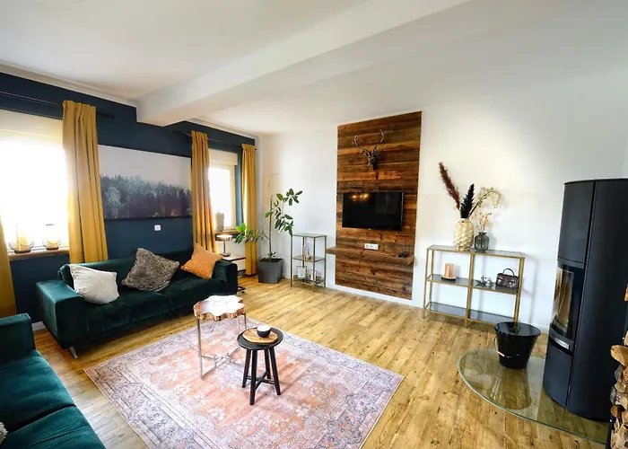 Chalet-apartement In Ehemaliger Hofraite * Bruchkobel