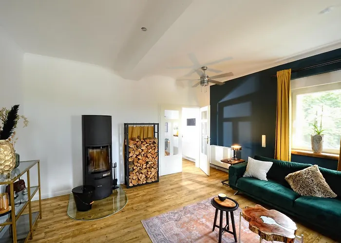 Chalet-apartement In Ehemaliger Hofraite Bruchkobel